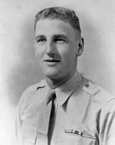 Sgt/T4 John "Jack" Vail Hoyer. Official U.S. Army photo. 752nd Tank Batallion.