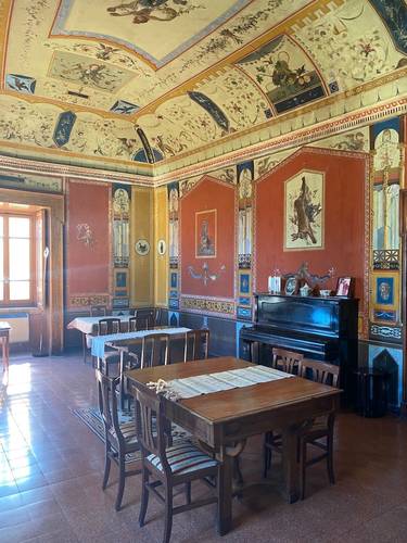 The del Prete Hotel’s breakfast room. The del Prete family arrived in Venafro in the 18th century. 75 yo owner, Dorothy Volpe, manages it today.
