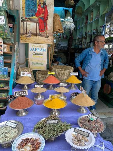 Anything you cold imagine, was for sale. Here are freshly ground spices and herbs. 