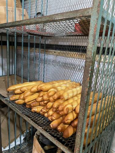 The every day art of a bread maker in Tunis.